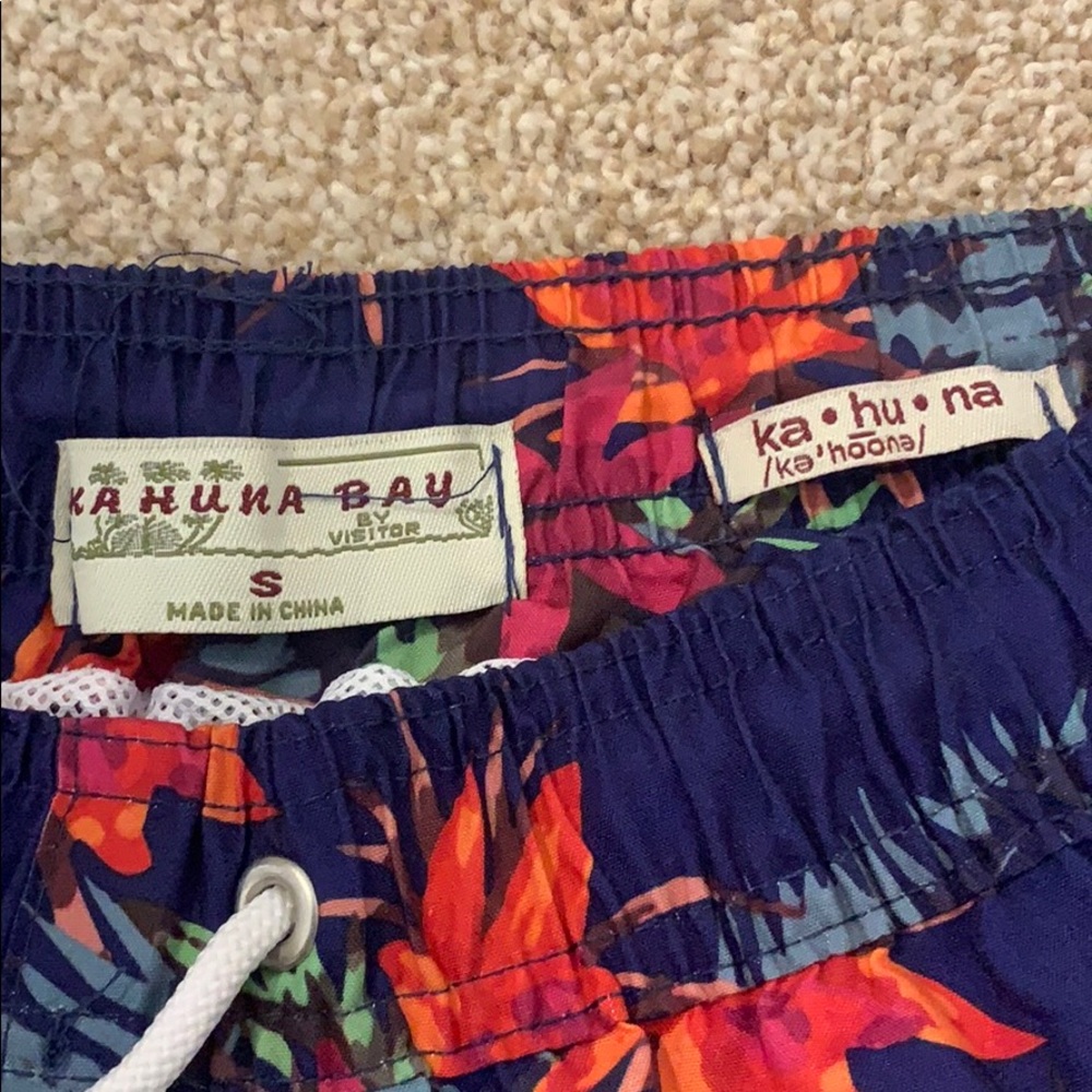 Colorful swim trunks - Picture 2 of 3